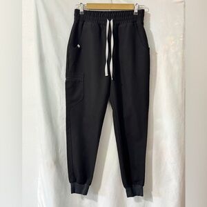 Scrub Joggers by FIGS Technical Collection Women’s size Small